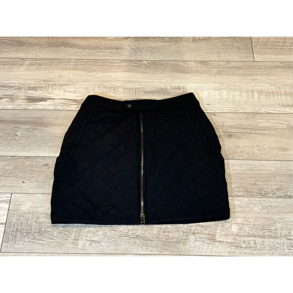 Athleta black quilted mini skirt size 8 - Picture 3 of 12